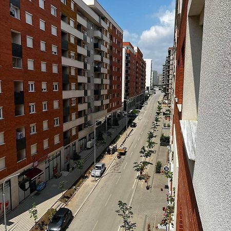 Appartement Blini Complex à Pristina Extérieur photo