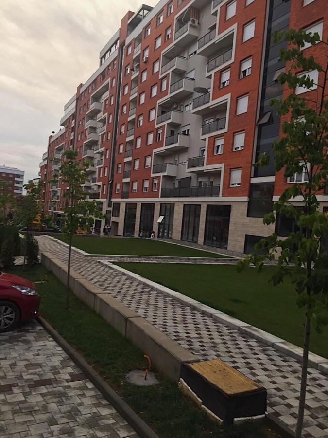 Appartement Blini Complex à Pristina Extérieur photo