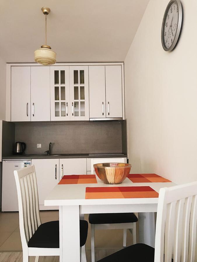 Appartement Blini Complex à Pristina Extérieur photo